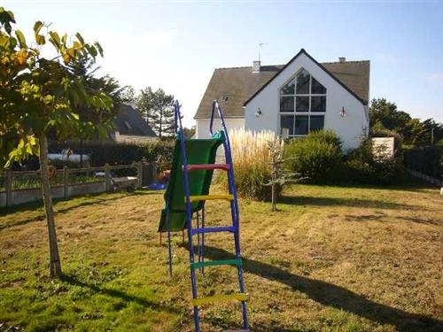 PIRIAC SUR MER - Vaste maison de 8 pi�ces � proximit� de la plage