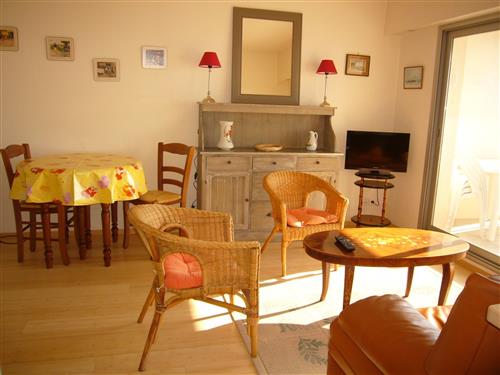 LA TURBALLE face port belle vue sur mer - Appartement 1 chambre avec balcon - Location saisonni�re