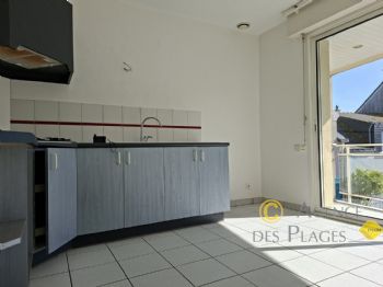 LA TURBALLE CENTRE-VILLE - Maison 2 chambres � vendre - Garage de 65 m�