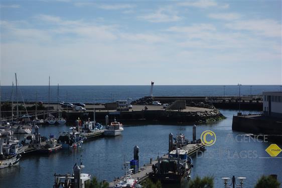 LA TURBALLE FACE PORT - Bel appartement en duplex T2bis � vendre 32.25 m� habitables - Proximit� plage et commerces