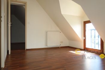 LA TURBALLE CENTRE-VILLE - Maison 3 chambres � vendre - Espace de vie de plain pied