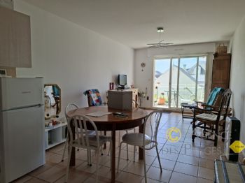 LA TURBALLE CENTRE-VILLE - Appartement 2 chambres � vendre - Plage et commerces � pied