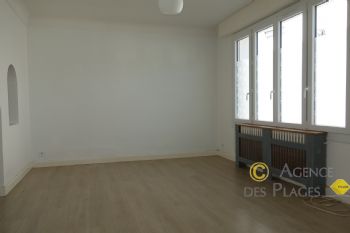 LA TURBALLE CENTRE-VILLE - Maison 4/5 chambres � vendre - Port, plage et commerces � pied
