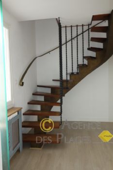 LA TURBALLE CENTRE-VILLE - Maison 4/5 chambres � vendre - Port, plage et commerces � pied
