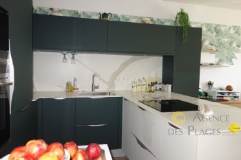 LA TURBALLE CENTRE-VILLE - Appartement de plain pied, 2 chambres, en parfait �tat - Commerces, port et plage � pied