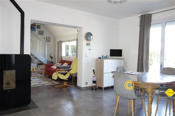 LA TURBALLE - Maison de plain pied en parfait �tat 4 chambres � vendre - A 10 mn � v�lo de la plage et des commerces