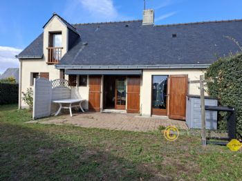 LA TURBALLE PLAGE ET CENTRE A PIED - Maison 3 chambres � vendre - Vie de plain pied possible - 50 m� habitables (66 m� au sol)