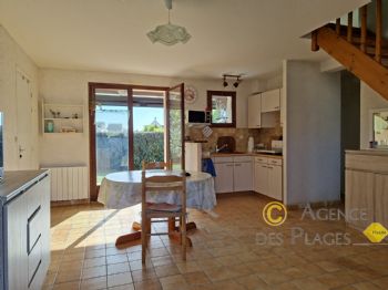 LA TURBALLE PLAGE ET CENTRE A PIED - Maison 3 chambres � vendre - Vie de plain pied possible - 50 m� habitables (66 m� au sol)