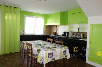 LA TURBALLE PROCHE CENTRE ET PLAGE - Maison 3 chambres (113 m� habitables) � vendre